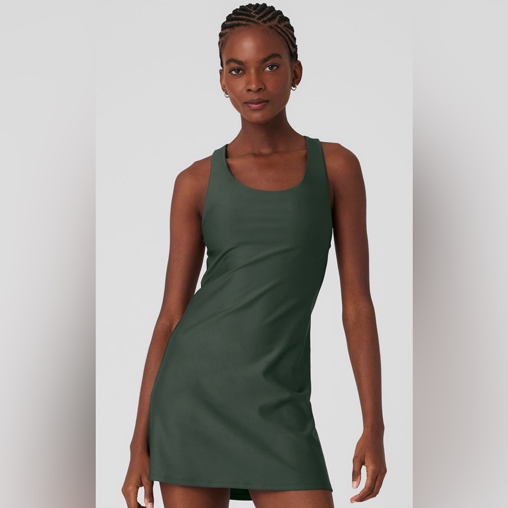 NWT Alo Airlift Fly Dress Size Medium